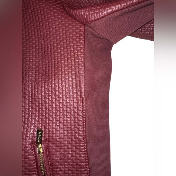 Calvin Klein Faux Leather Burgundy Jacket - Size XL - Picture 8 of 11